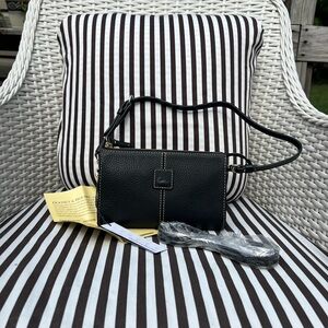Dooney & Bourke Small Janine Crossbody ~Pebble Leather NWT